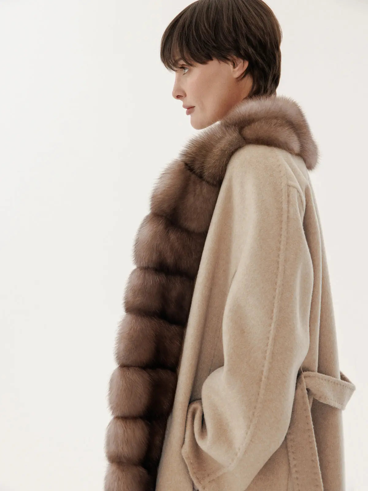 Cashmere coat with natural sable fur trim